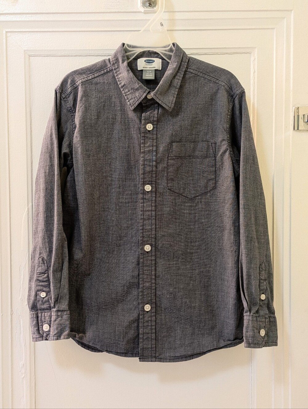 4/$25 Old Navy Chambray Button Up Shirt